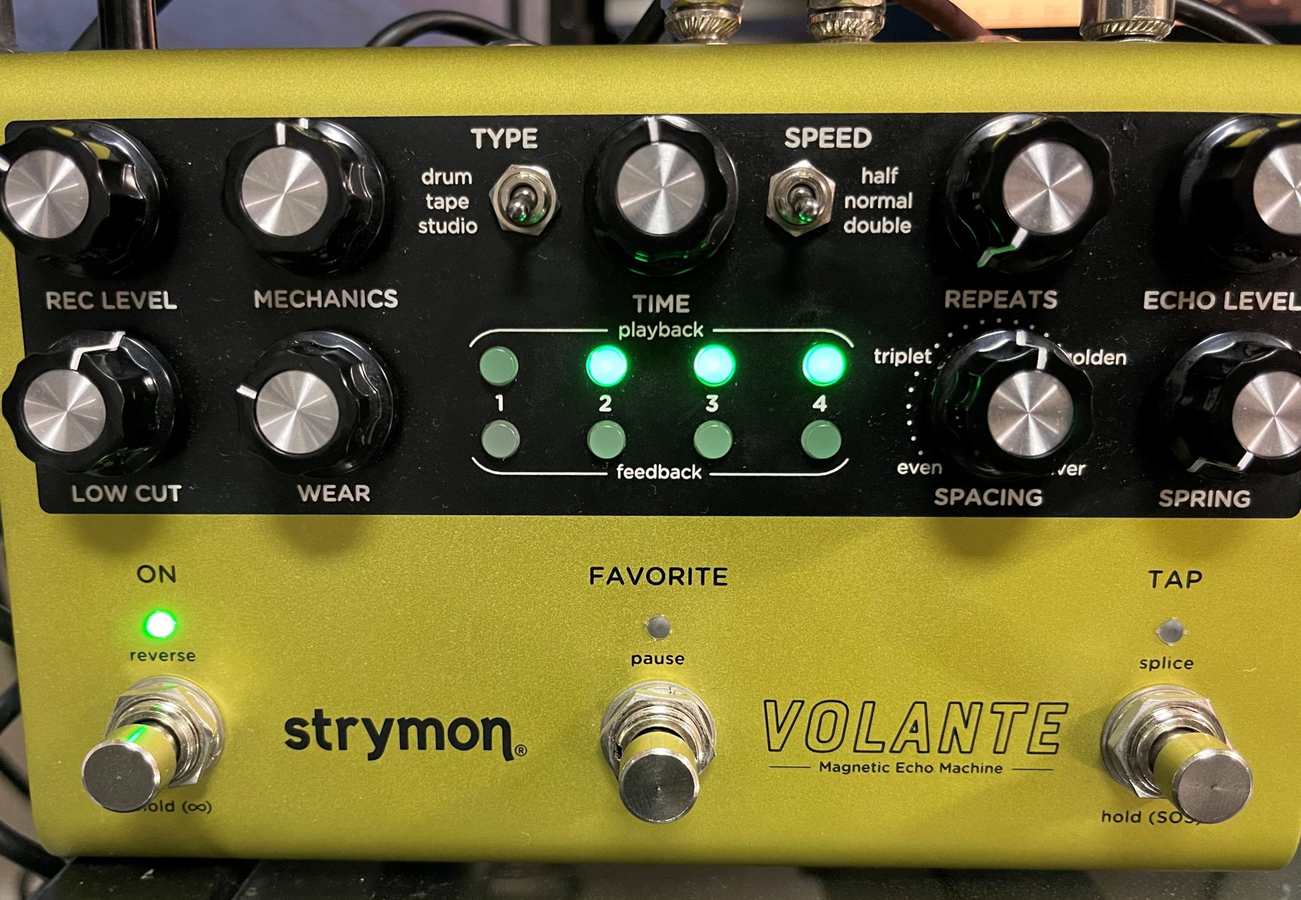 Strymon Volante | 再生ヘッドの選択でリズムが決まるマグネティックエコーに迫る
