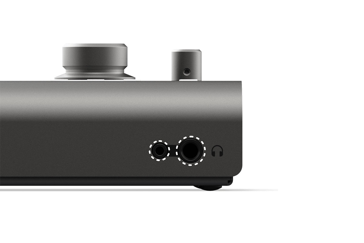 ヘッドフォン出力