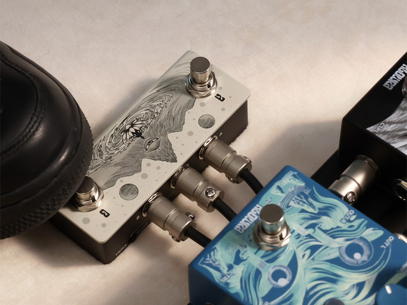 デュアル・モーメンタリー・スイッチ