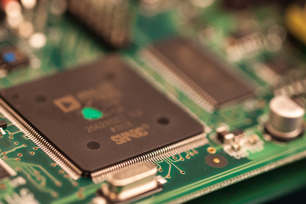 桁外れにパワフルなDSP